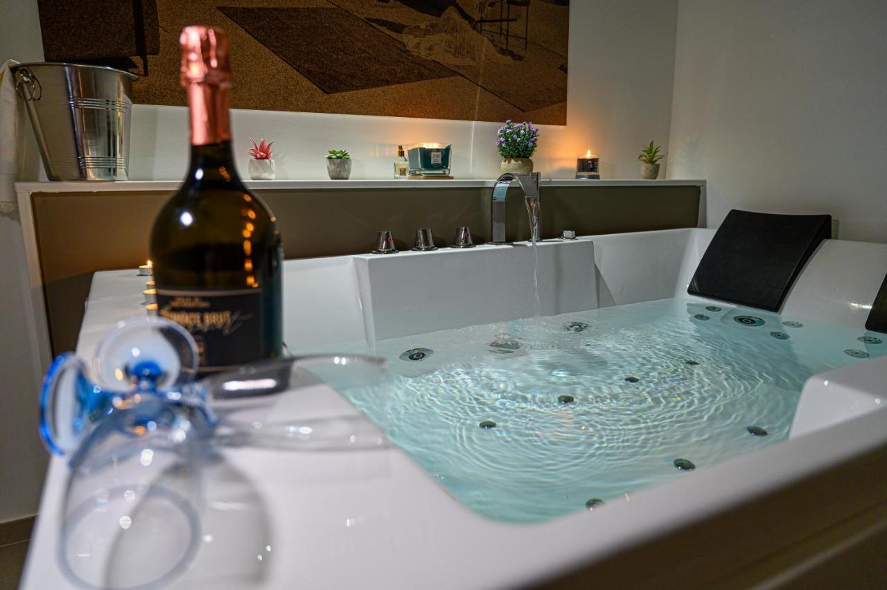 Le Puglie Luxury Apartments Мольфетта Экстерьер фото